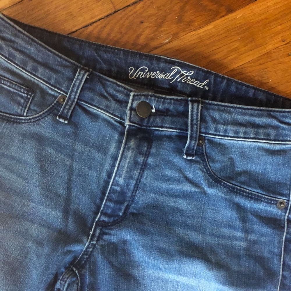 Universal Thread jeans - Picture 2 of 2